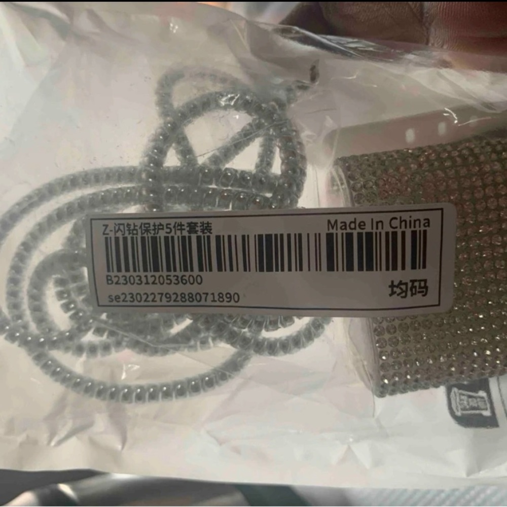 iPhone Charger Protector - Picture 3 of 3